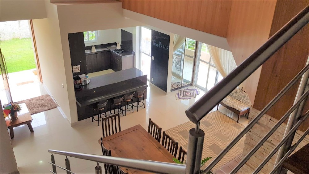 Casa em condomínio