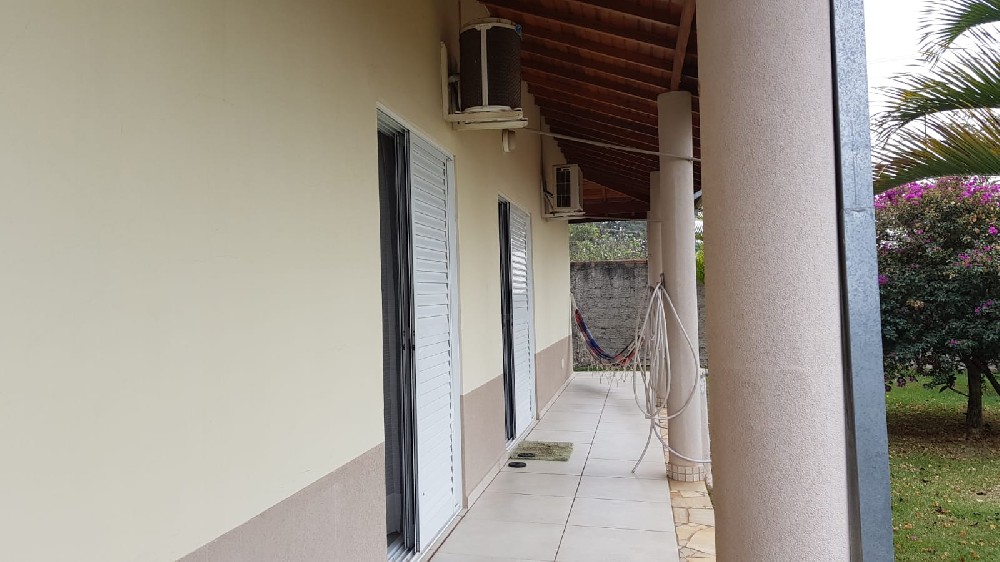 Casa em condomínio