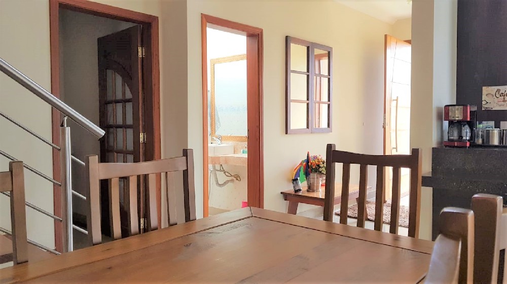 Casa em condomínio
