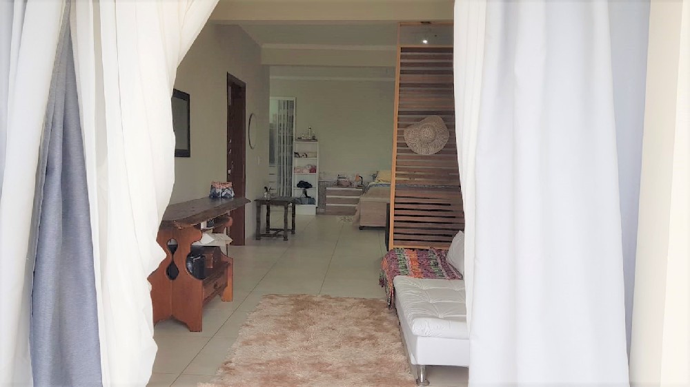 Casa em condomínio