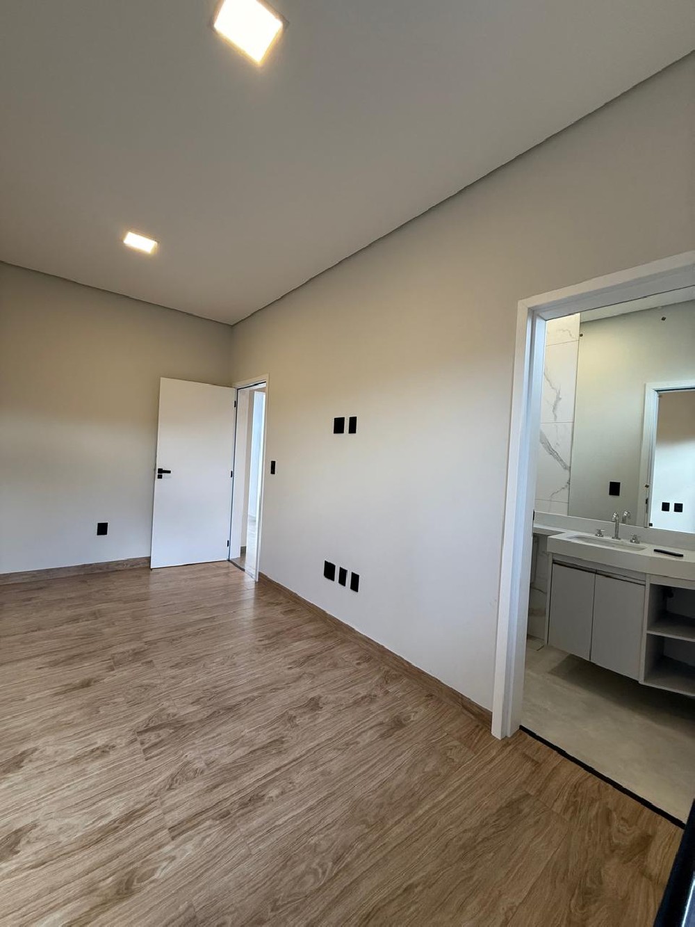 Casa em condomínio